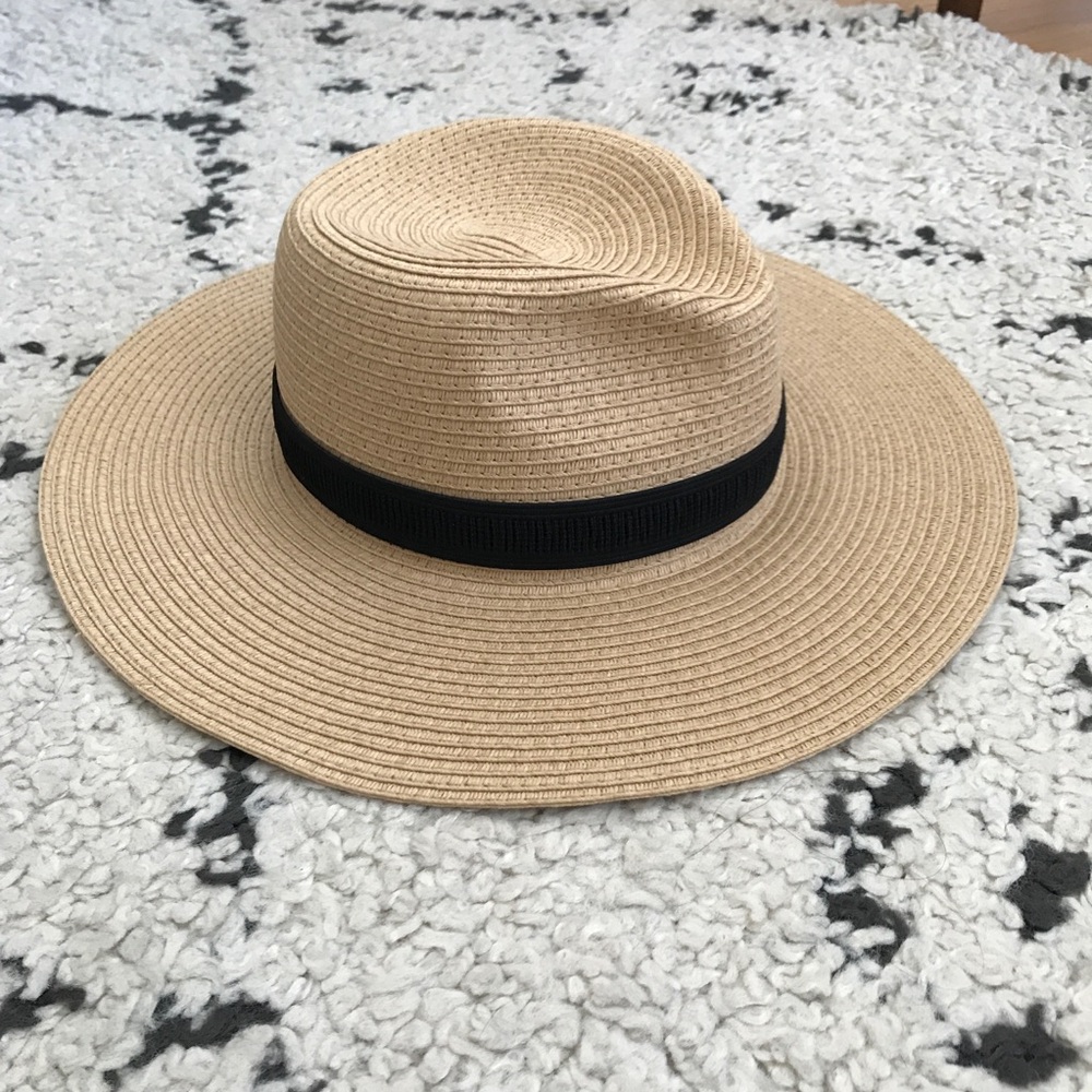 Madewell packable mesa straw hat